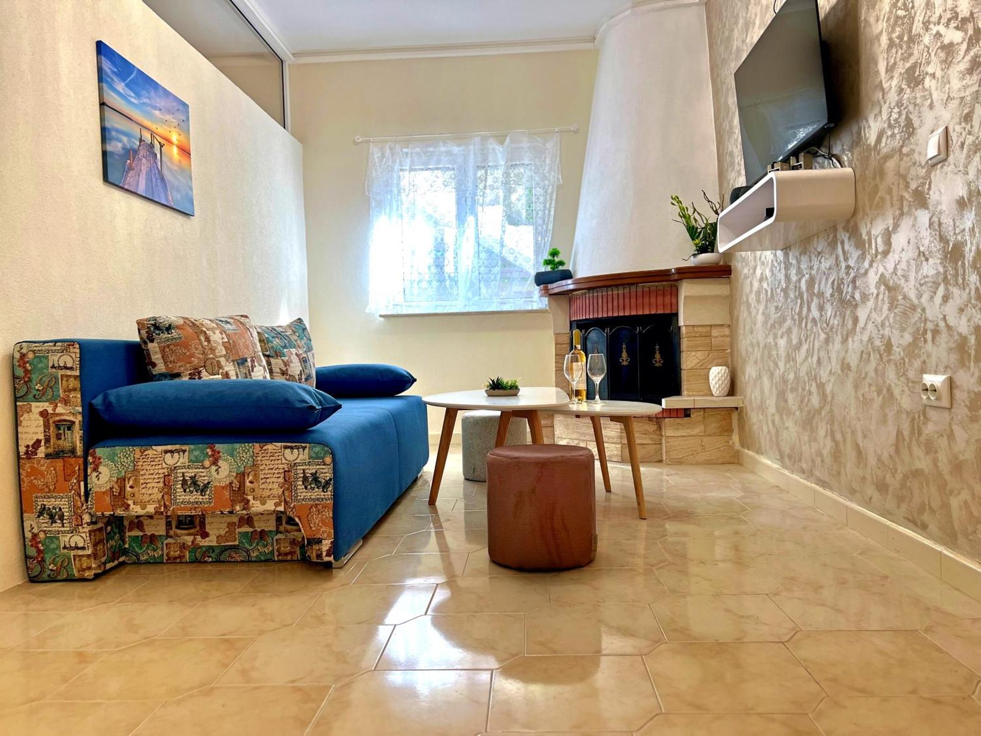 Guest House Julia Stavros  Buitenkant foto